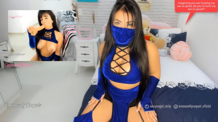 Mileena z Mortal Kombat poszła do kamery internetowej i teraz masturbuje się przed kamerą zamiast walczyć!